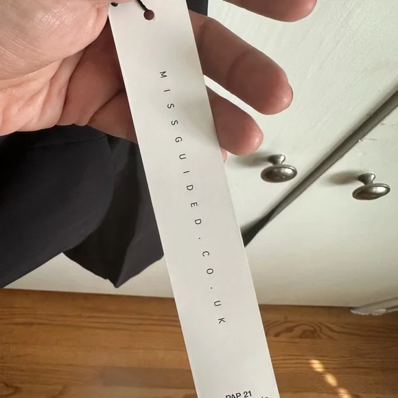 Missguided Black Dress with White Accent - Picture 5 of 7